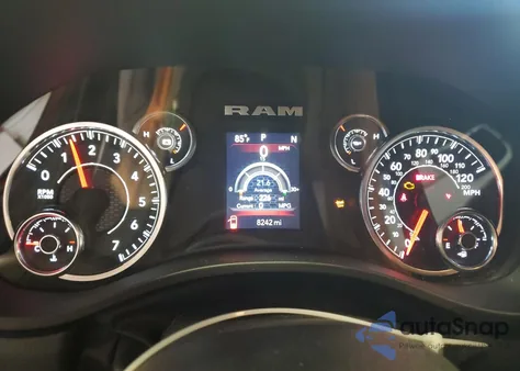 2025 Ram 1500 Big Horn/Lone Star из США, поврежденный, VIN 1C6SRFMP0SN670833